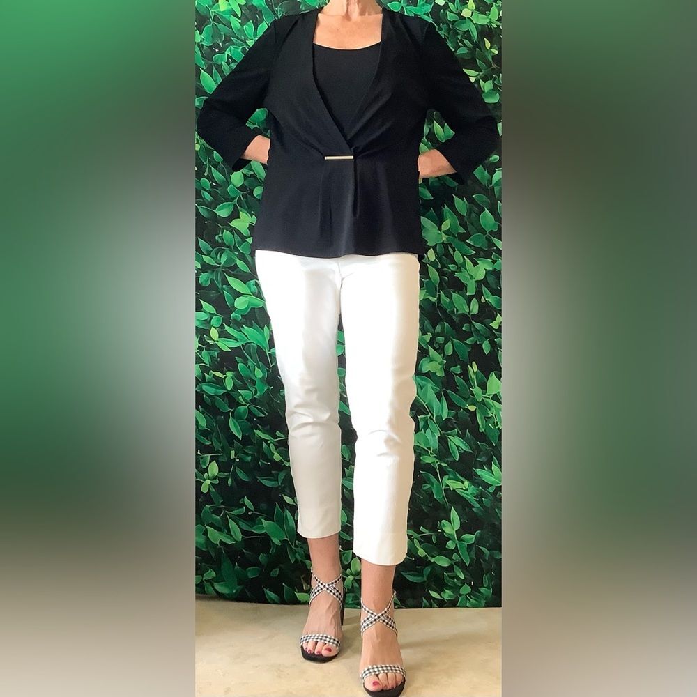 ✨ WHBM Layered Look V-Neck Blouse w/ Silver Bar – 3/4 Sleeve, Size L